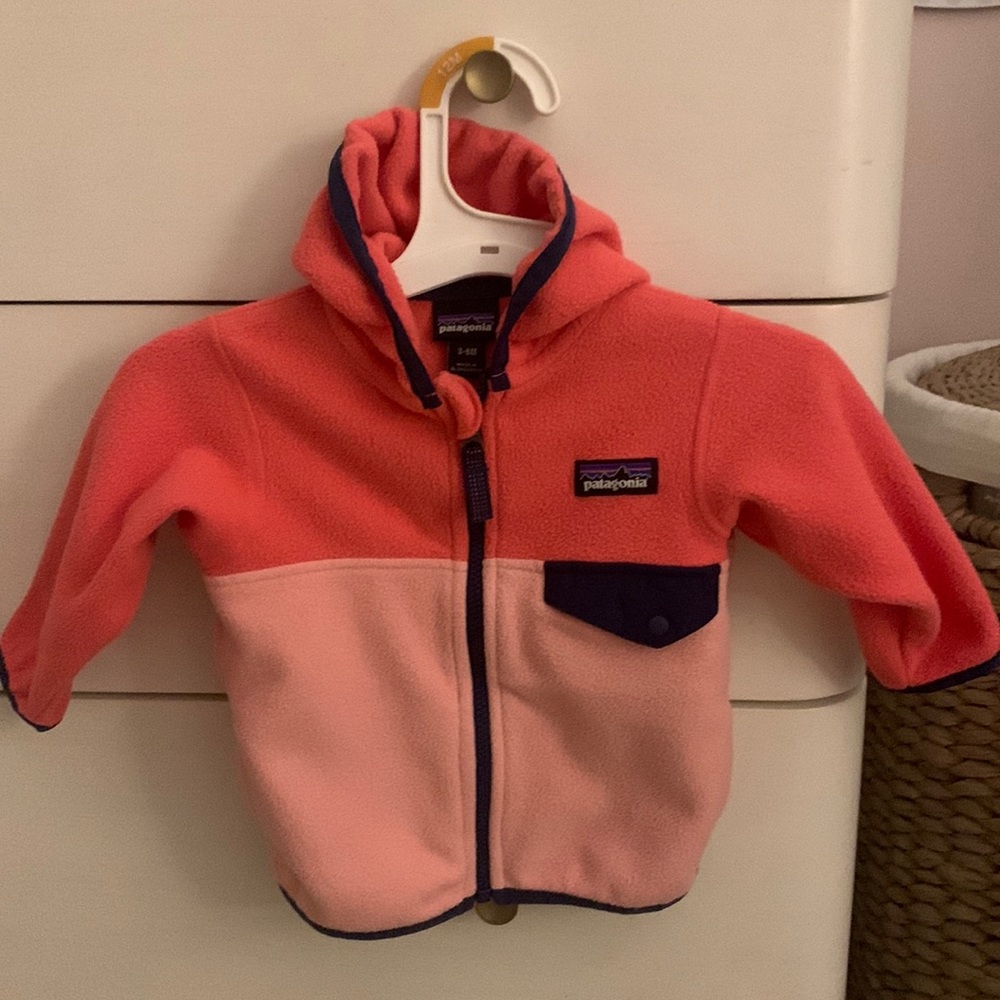 Excellent used condition 3-6 month Patagonia fleece